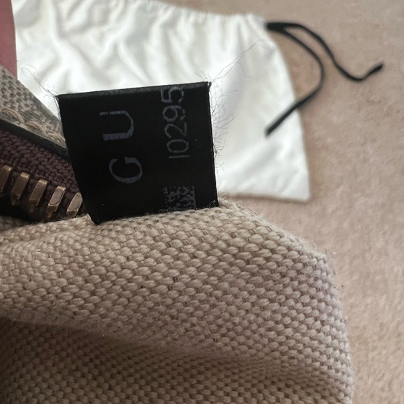 Authentic Gucci Belt Bag - Picture 9 of 13